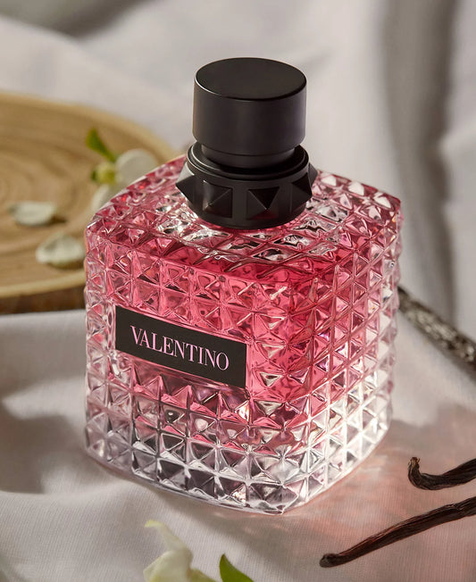 BORN IN ROMA DONNA Eau de Parfum.