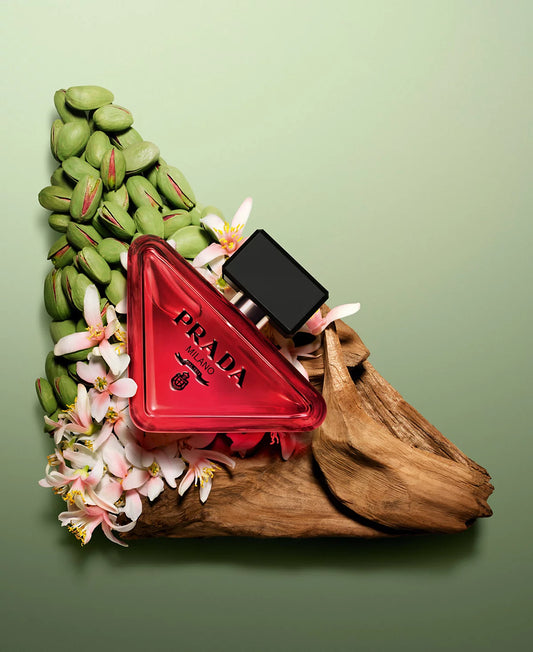 PRADA PARADOXE RADICAL ESSENCE PARFUM.